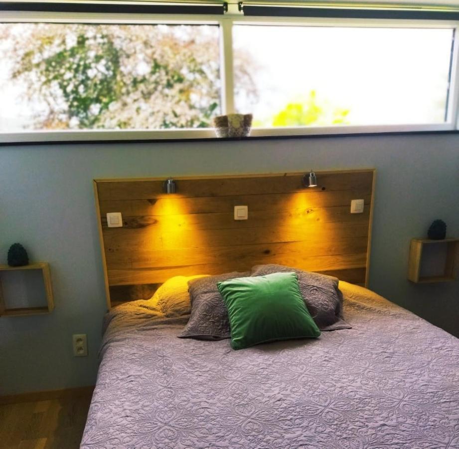 ريندو Le Clos Des 3 - Vacances Avec Vue En Ardennes A 5 Kilometres De La Roche - Maison De 90 M2 Avec Chambres - Avec Magnifique Jardin المظهر الخارجي الصورة